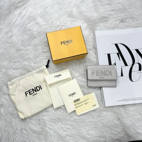 【12期0利率】FENDI ROMA卡夾零錢包【全新閒置】 