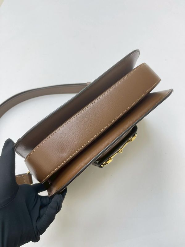 【閒置新品】GUCCI Horsebit 1955 中號馬鞍包 