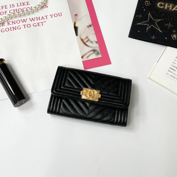 【12期0利率】CHANEL BOY山形紋翻蓋卡包【全新品】 