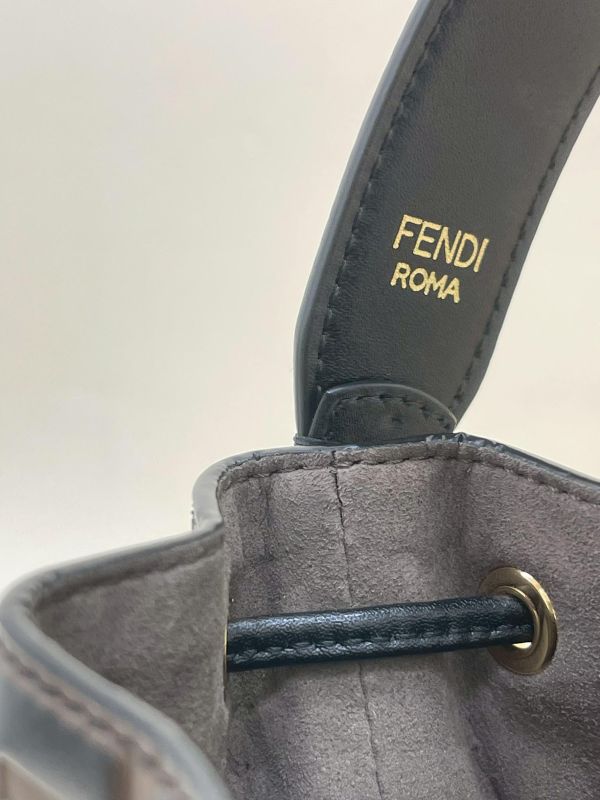 【95成新】FENDI Mon Treso 水桶包 