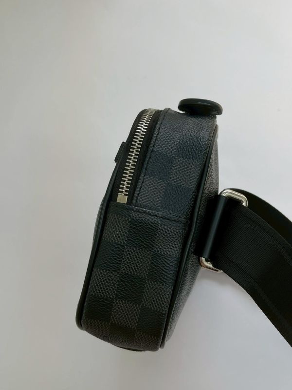 【9成新】LV Damier Graphite Ambler 