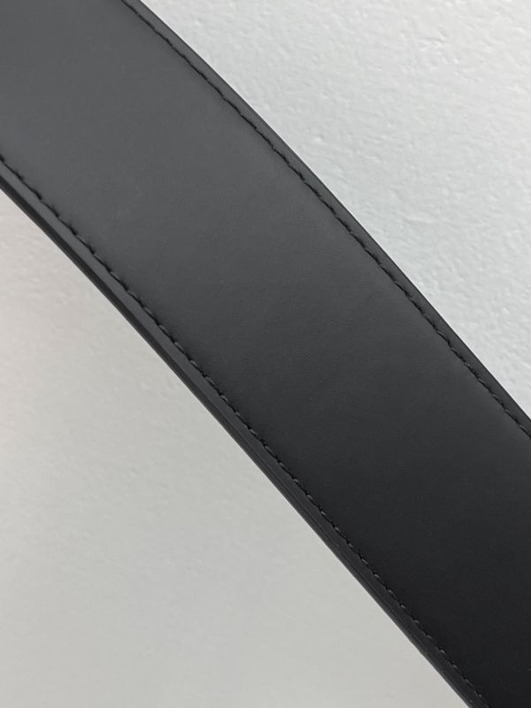 【95成新】LV Initiales 雙面皮帶40MM 