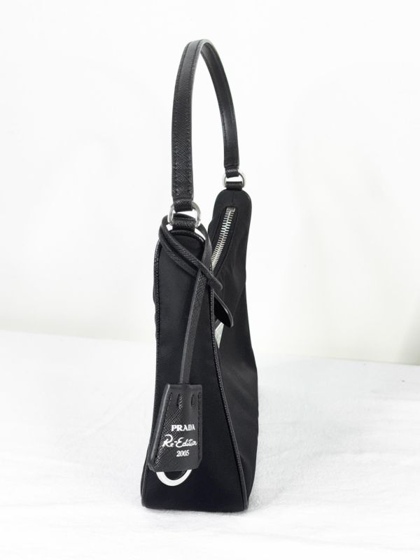 【95成新】PRADA Re-Edition 2005 Re-Nylon 迷你腋下包 