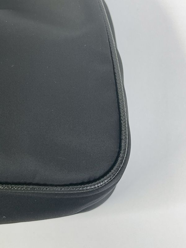 【9成新】PRADA Re-Edition 2005 Re-Nylon 手袋 