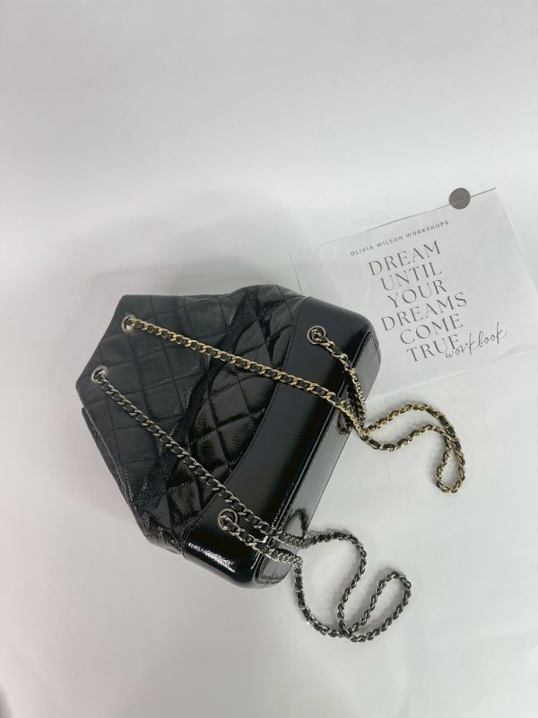 【9成新】CHANEL Gabrielle 後背包 漆皮漸層 