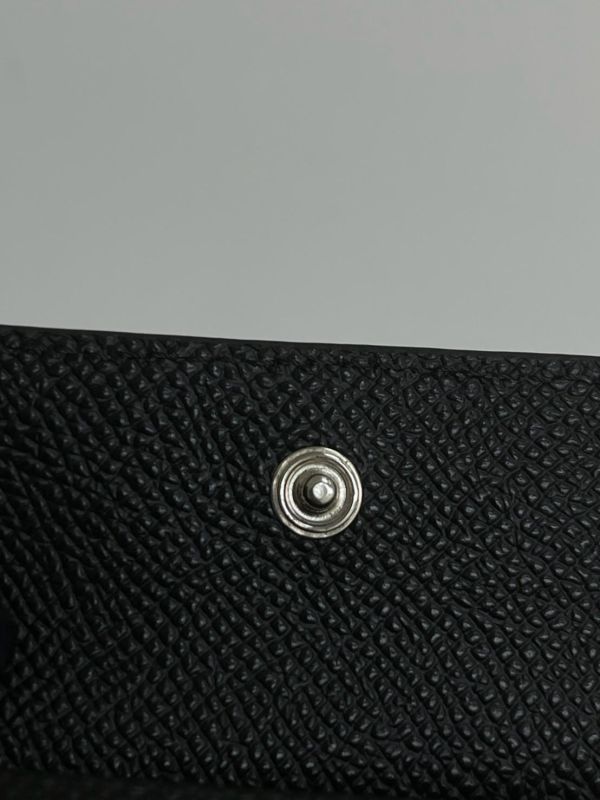 【9成新】BURBERRY 燙銀LOGO 防刮短夾 