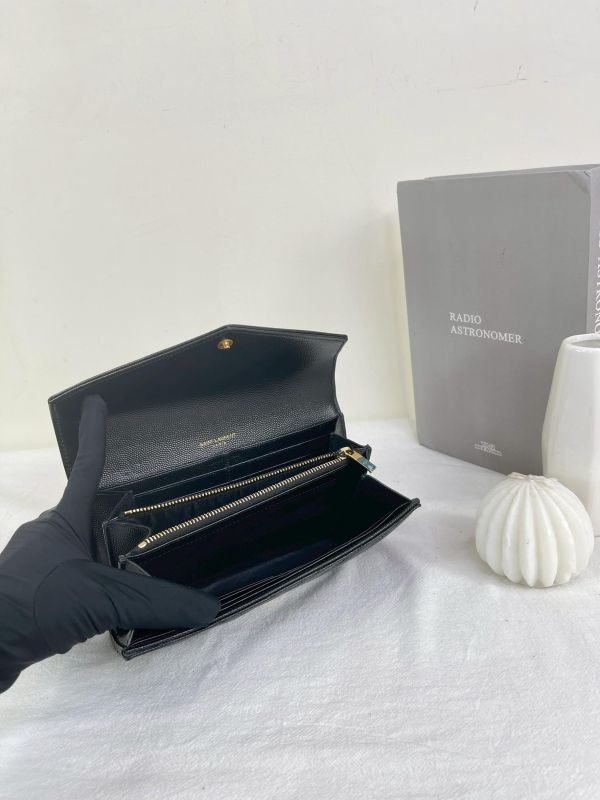 【9成新】YSL MONOGRAM 魚子醬信封長夾 