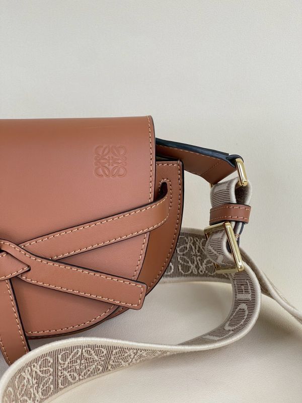 【分期0利率】LOEWE MINI GATE 雙層包 焦糖【95成新】 