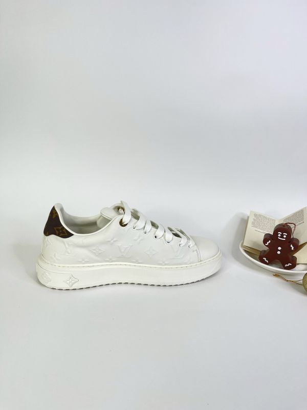 【9成新】LV TIME OUT 運動鞋  42號 