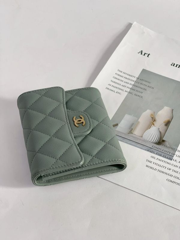 【9成新】CHANEL COCO 背面拉鍊三折短夾 