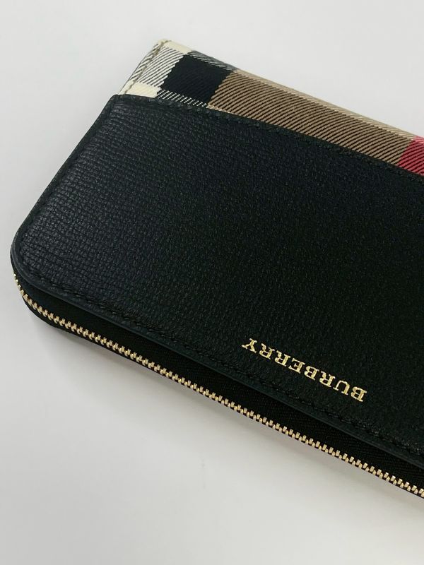 【閒置新品】BURBERRY HOUSE 經典格紋拉鍊長夾 