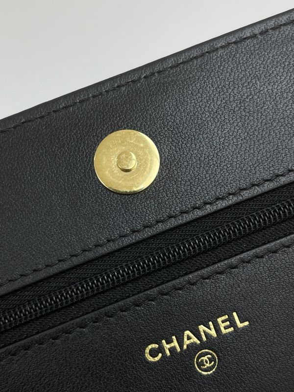 【99成新】CHANEL  WOC 羊皮金扣 