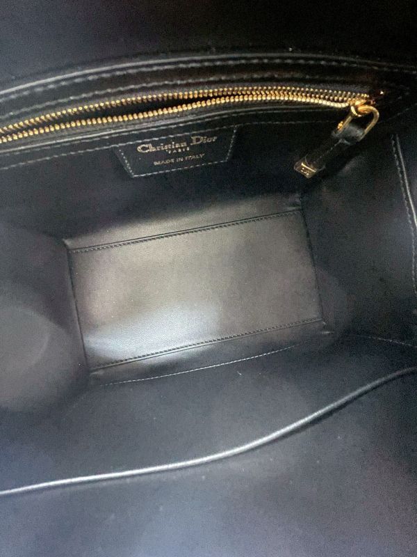 【分期0利率】DIOR  Groove 20 包款【未使用閒置品】 