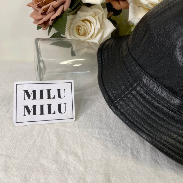 【95成新】【12期0利率】馬銜扣皮革圓頂漁夫帽 666600 