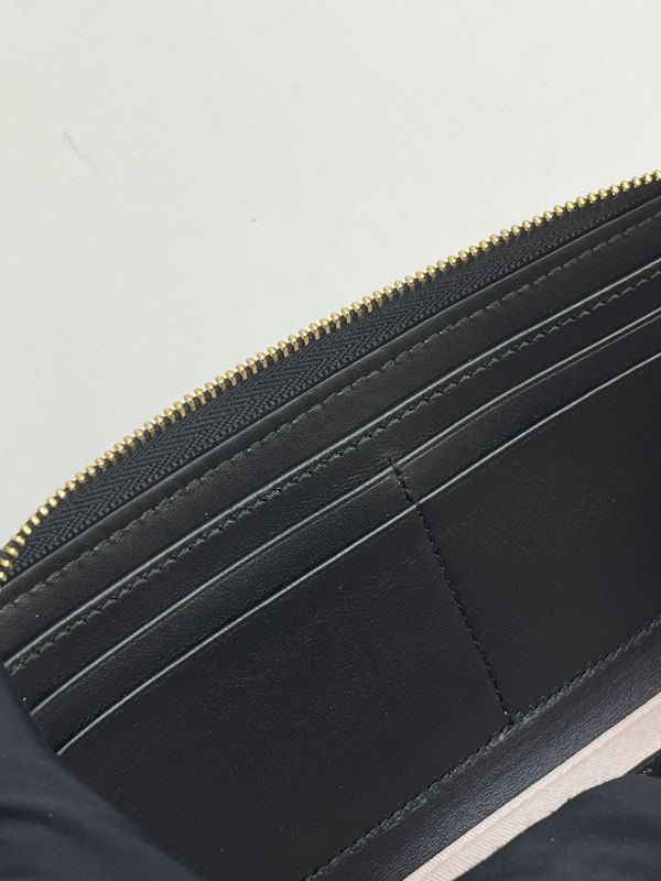 【全新品】CHANEL 26A 蘋果琺瑯拉鍊長夾 
