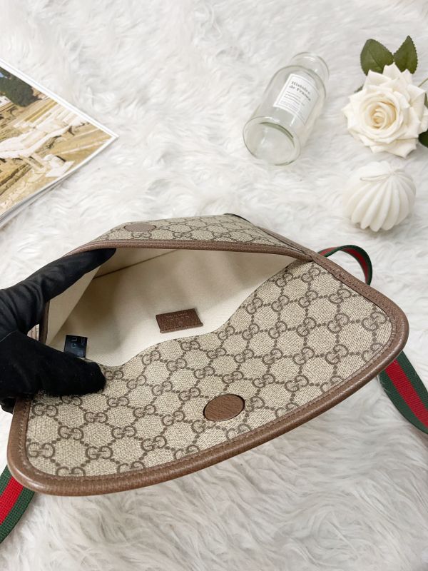 【分期0利率】GUCCI Supreme虎頭胸包 【99成新】 