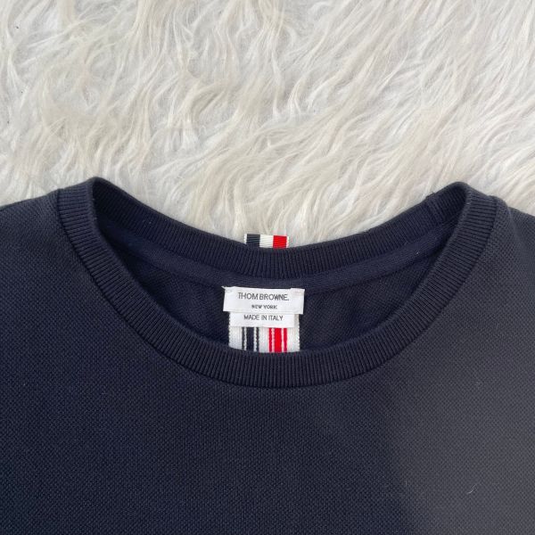 【12期0利率】【95成新】 THOM BROWNE 背後條紋LOGO短T  3 SIZE (5折) 