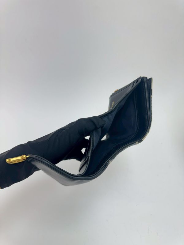【9成新】Dior Saddle Lotus三折短夾 