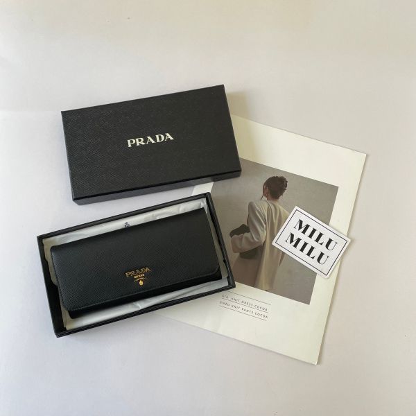 【全新閒置品】【12期0利率】PRADA 拉鍊皮夾 雙折長皮夾 