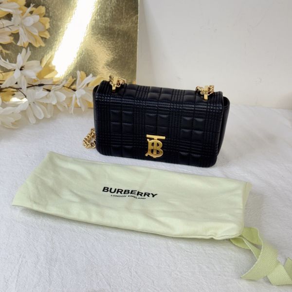 【12期0利率】BURBERRY LOLA 小羊皮迷你翻蓋包【95成新】 