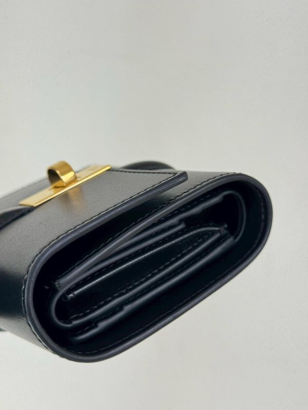 【99成新】CELINE 16 三折短夾 