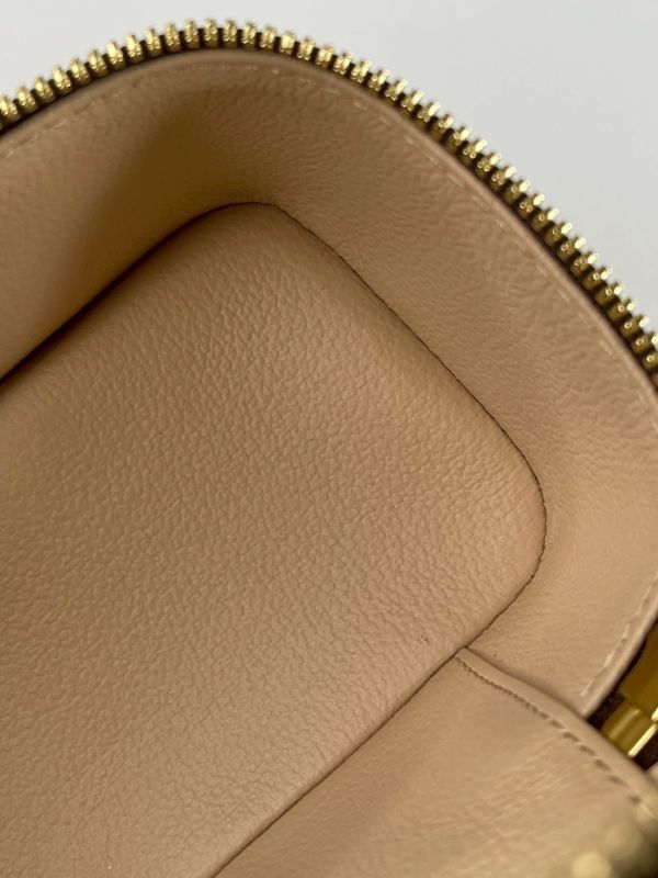 【95成新】LV NICE NANO 