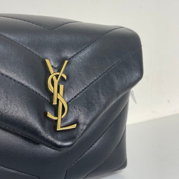 【12期0利率】YSL LOULOU絎縫皮革Toy手袋 MINI 【95成新】 