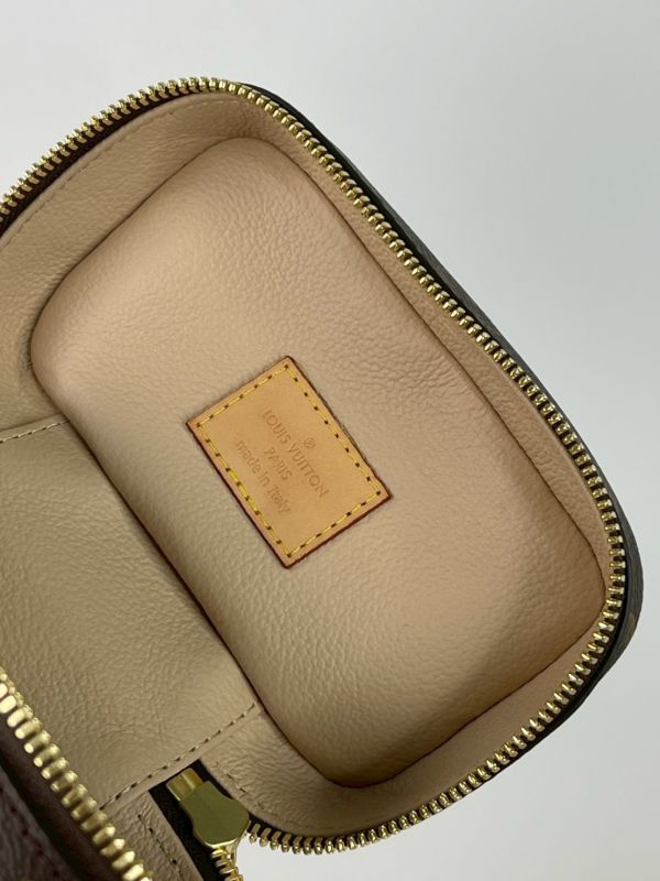 【95成新】LV NICE NANO 