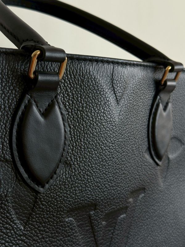 【9成新】LV OnTheGo MM 