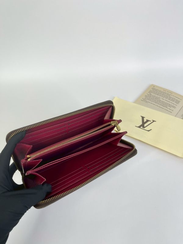 【85成新】LV ZIPPY Monmgram拉鏈長夾 紫紅色 
