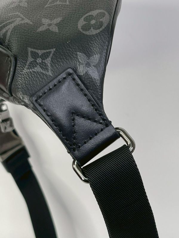 【95成新】LV Discovery PM 腰包 