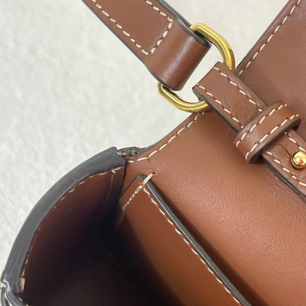 【12期0利率】BURBERRY 印花帆布及皮革翻蓋斜背包【95成新】 
