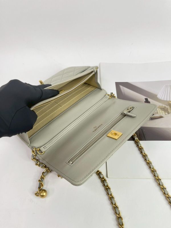 【9成新】CHANEL 羊皮金球WOC 