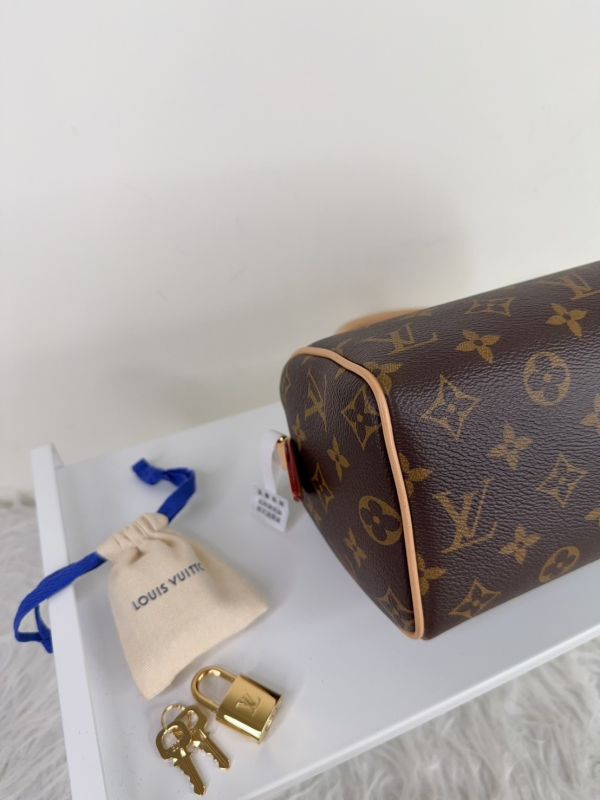 【分期0利率】LV Speedy Bandoulière 20【99成新】 