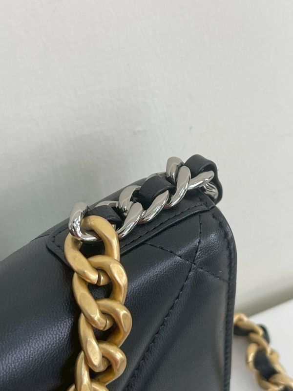 【分期0利率】CHANEL 19 WOC 【95成新】 