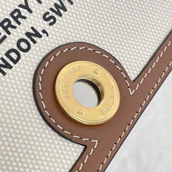 【12期0利率】BURBERRY HORSEFERRY 印花帆布斜背包【95成新】 