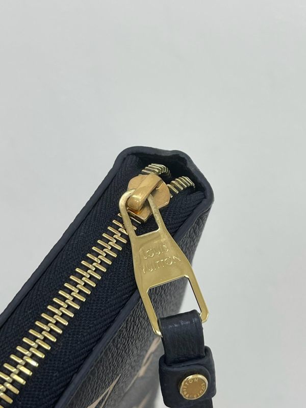 【95成新】LV 皮革LOGO拉鍊錢包 