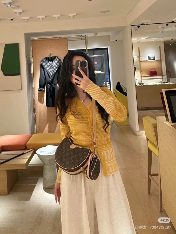 【95成新】LV Croissant MM 