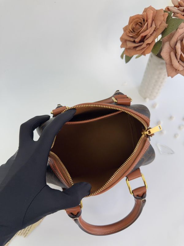 【95成新】CELINE SPEEDY 