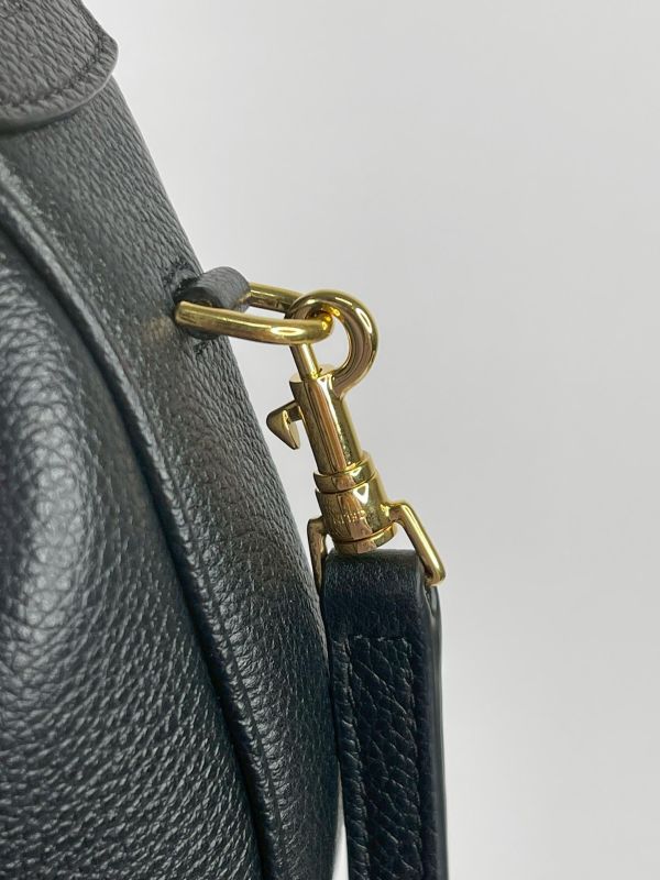 【95成新】CELINE TEEN CELINE LULU粒面牛皮革手袋 