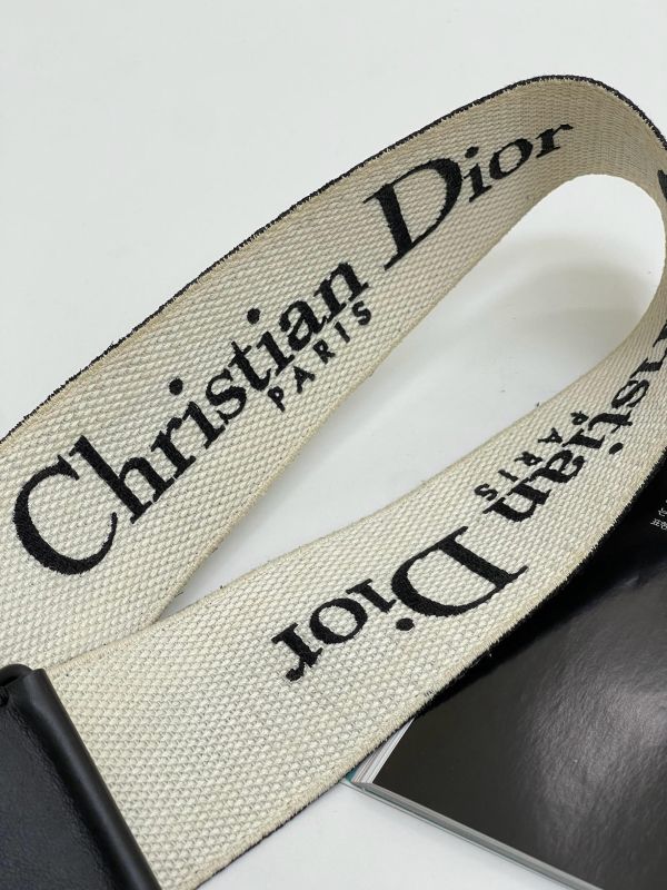 【9成新】DIOR 刺繡寬背帶 