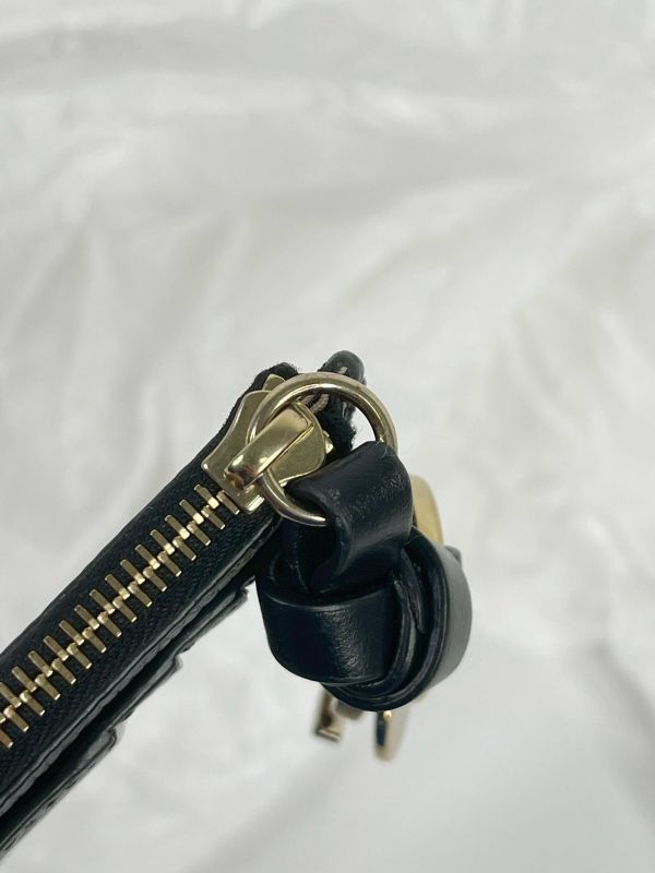 【9成新】CHLOE L字拉鍊零錢卡包 