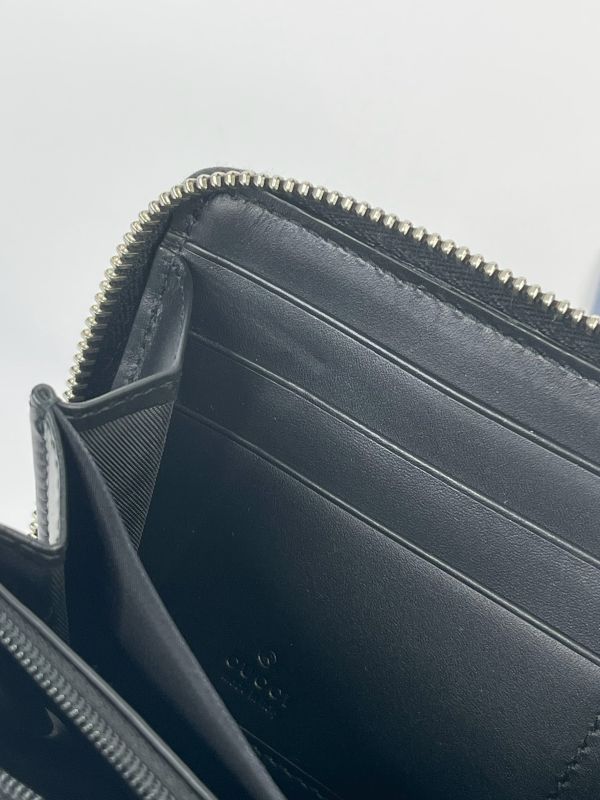 【9成新】GUCCI Signature GG 壓紋牛皮拉鍊長夾 