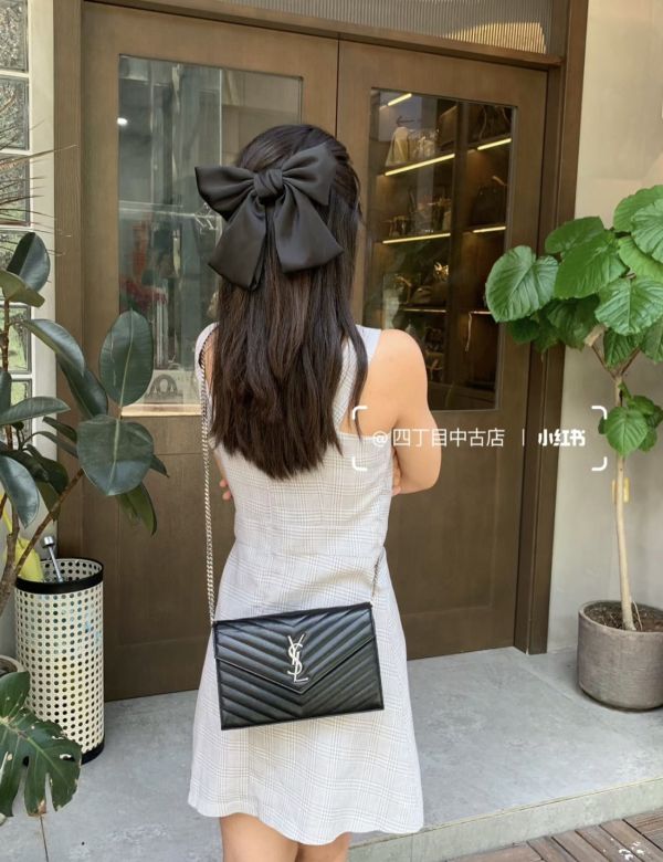【12期0利率】YSL  魚子醬牛皮 22.5CM WOC斜背包【95成新】 