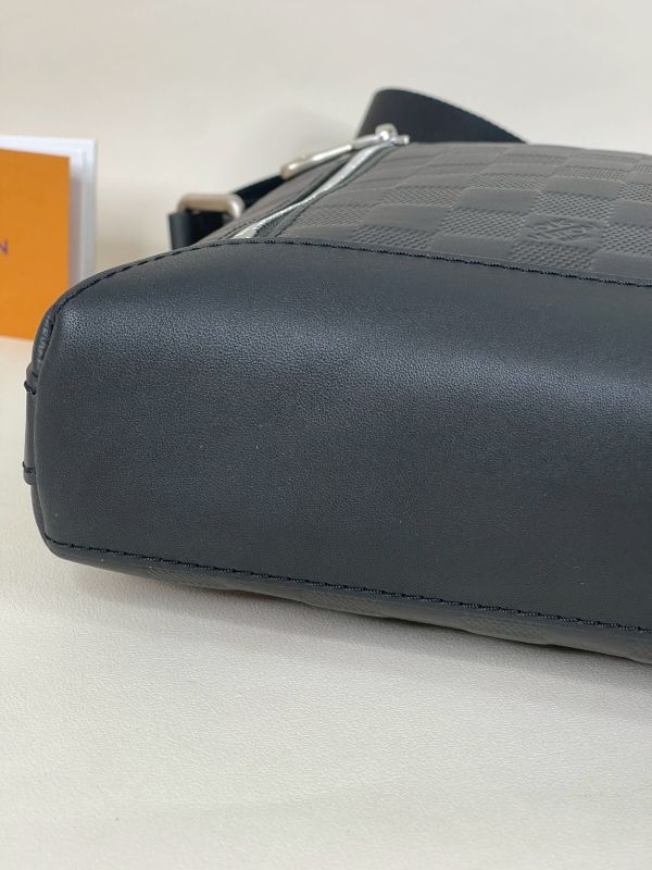【分期0利率】LV Apollo BB 郵差包 【95成新】 