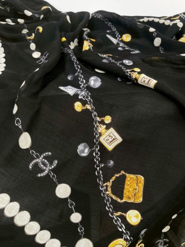 【95成新】CHANEL 25B  NO.5香水方形披肩 