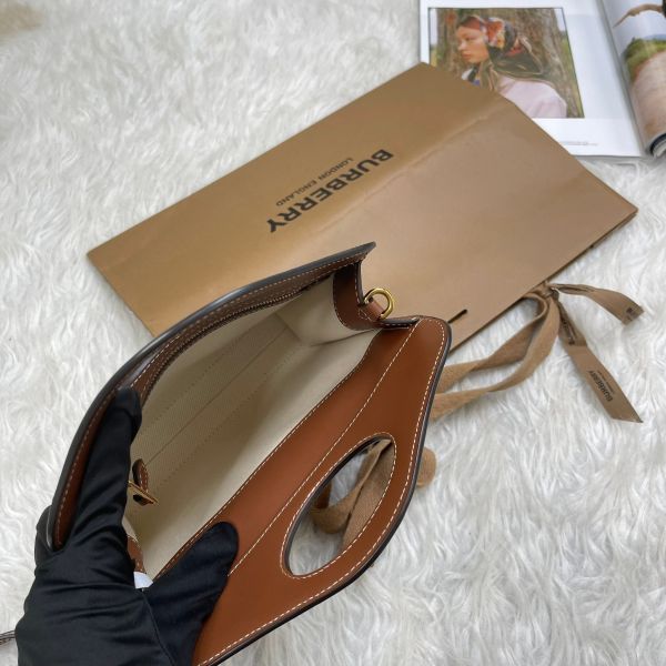 【12期0利率】BURBERRY 帆布拼接皮革口袋包【95成新】 