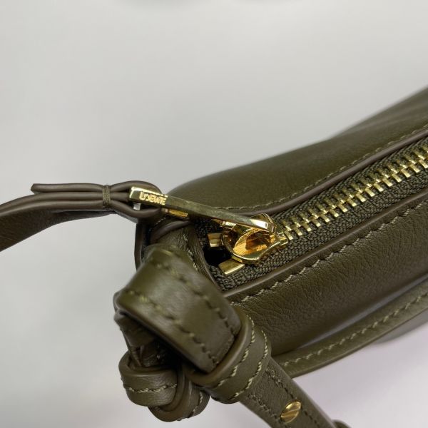 送市值23000背帶【9.5成新】【12期0利率】Mini Hammock Hobo bag in classic calfskin 