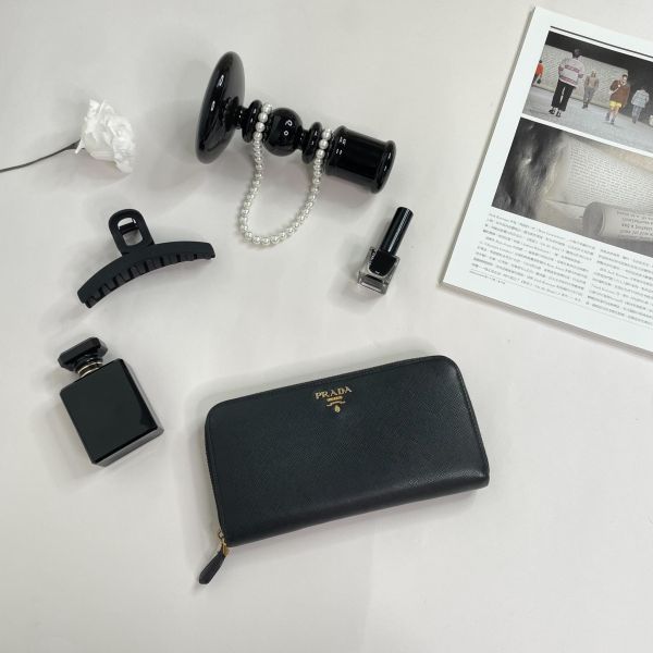 【12期0利率】PRADA18卡防刮長夾【8成新】 