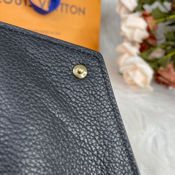 【95成新】【12期0利率】LV 黑色皮革壓紋三折短夾黑色 